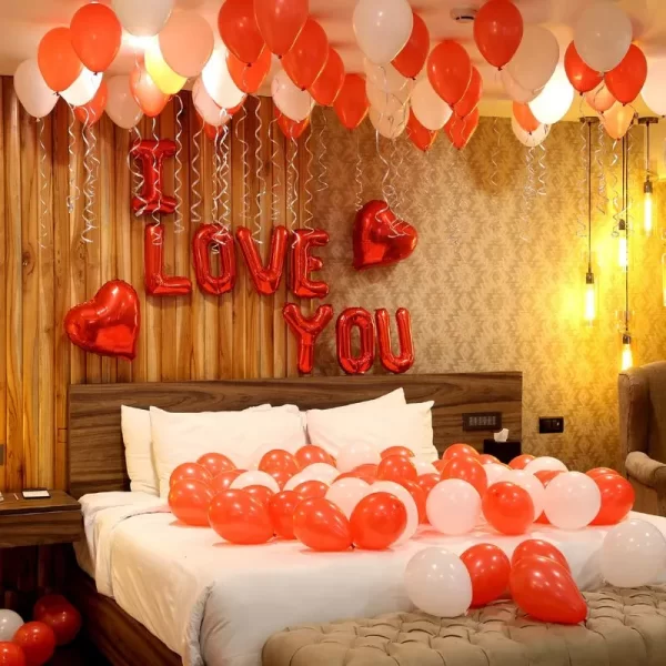 Simple Love Decor